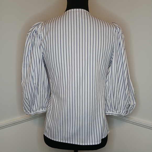 Madewell Puff Sleeves Navy Blue and White Striped Blouse NWOT Women's Size 00 - Picture 3 of 7